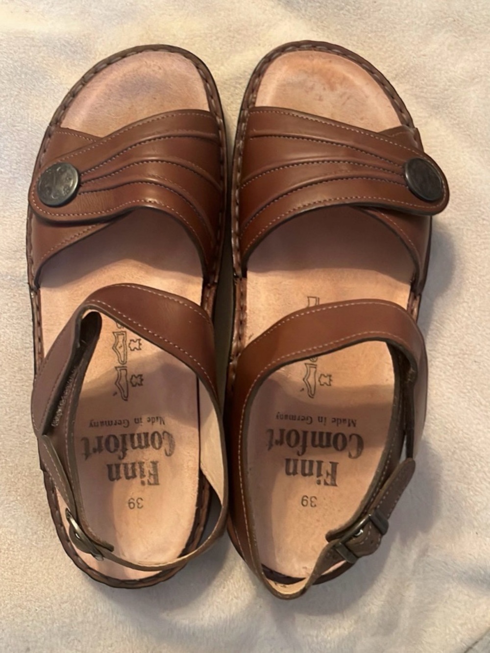 Finn comfort Sandle. Women’s sz 8.5